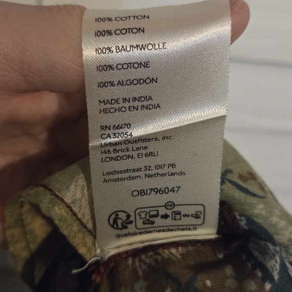 We The Free Womens Flower Patch Cotton Button Front Top EUC size M - Picture 12 of 12